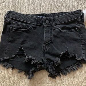 black jean shorts